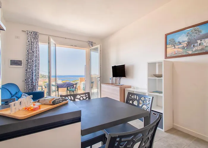 شقة Ad Occhi Aperti كاستيلساردو